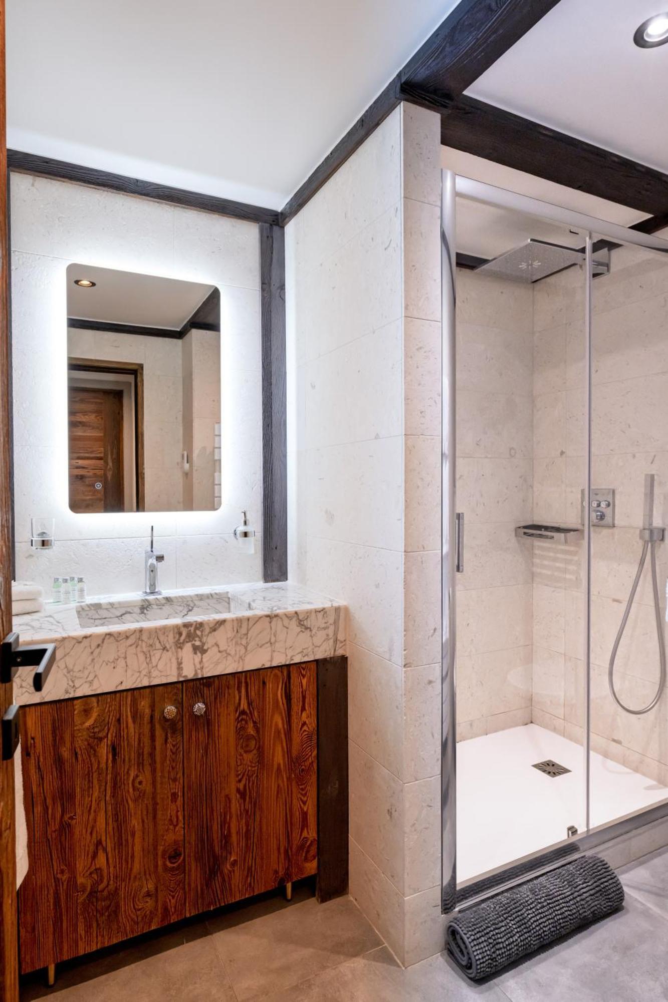Luxury Suite 70M2 Balcon Courchevel1850 Parking Ngoại thất bức ảnh